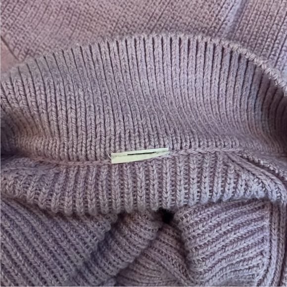 Lululemon Collared Merino Wool Blend Sweater - Picture 6 of 12